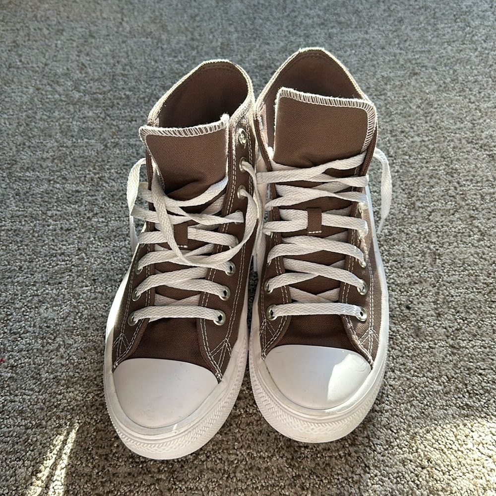Brown High top Platform Converse